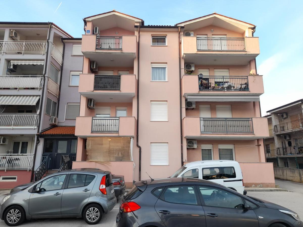 Apartamento 1St Floorc Pula Exterior foto
